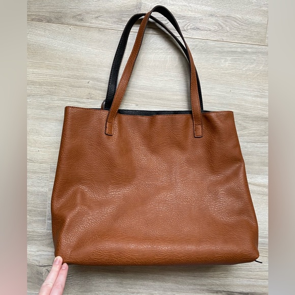 American Eagle Floppy Brown Shoulder Bag - Picture 2 of 7